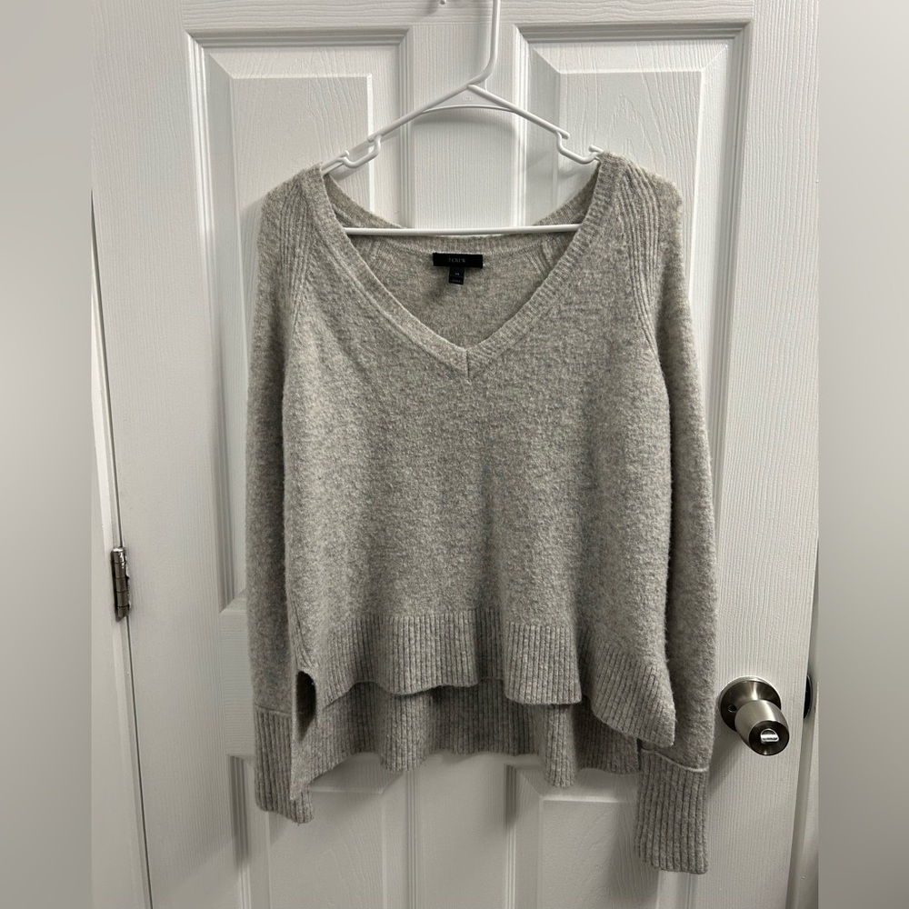 J.Crew Heather Gray V-Neck Sweater in Alpaca Blend in size XS